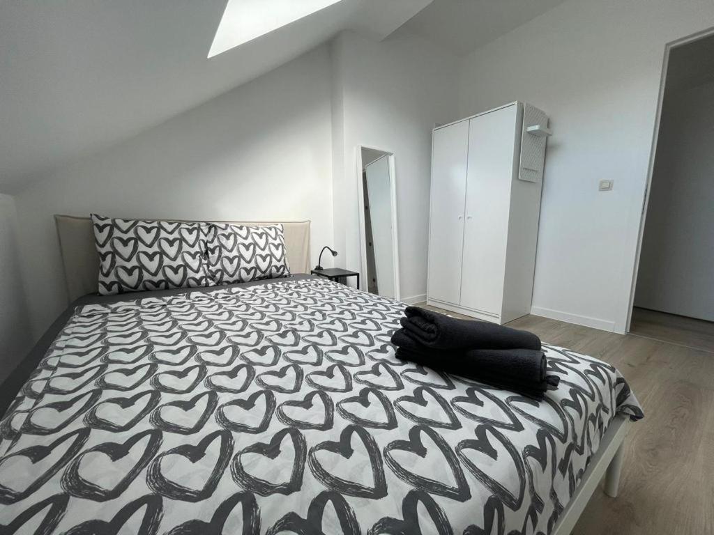 Schaerbeek Room 2 Brussels Luaran gambar